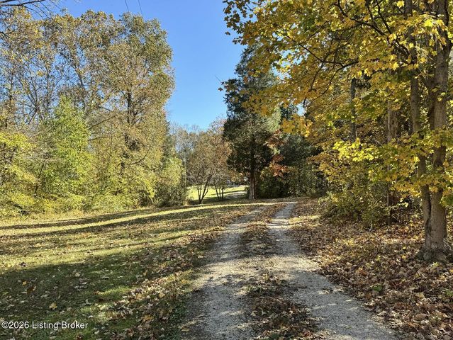 9734 W Highway 86, Irvington, KY 40146