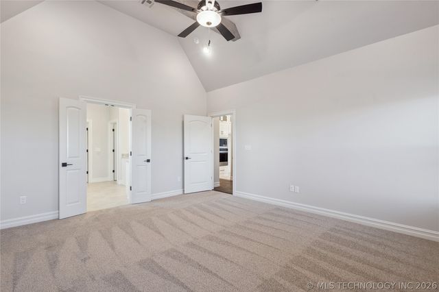 8167 S White Fang Court, Broken Arrow, OK 74014