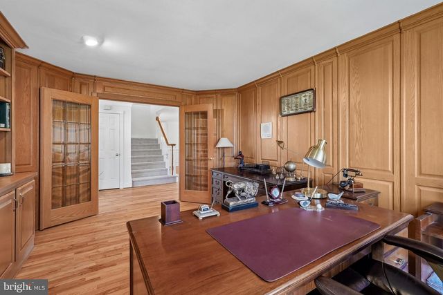 5401 WILLOW FOREST CT, Clifton, VA 20124
