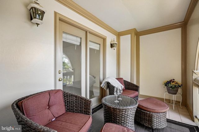 5401 WILLOW FOREST CT, Clifton, VA 20124