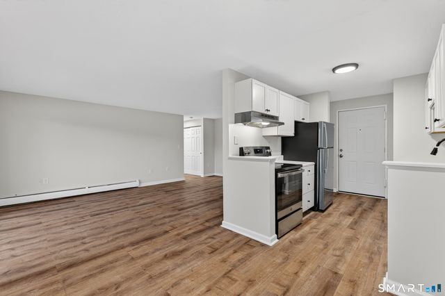 45 Jefferson Road 3-7, Branford, CT 06405