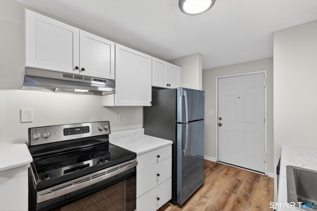 45 Jefferson Road 3-7, Branford, CT 06405