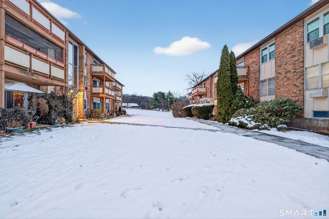 45 Jefferson Road 3-7, Branford, CT 06405