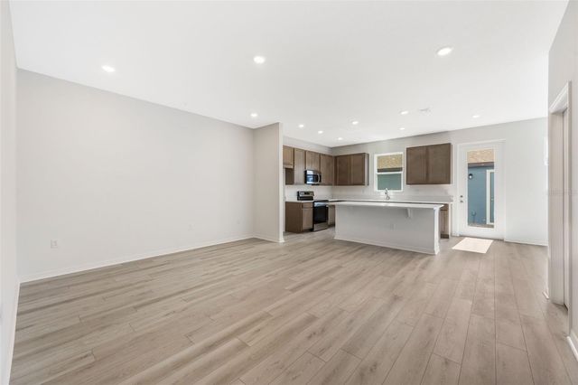 691 BLISSFUL GARDENS WAY, Apopka, FL 32703