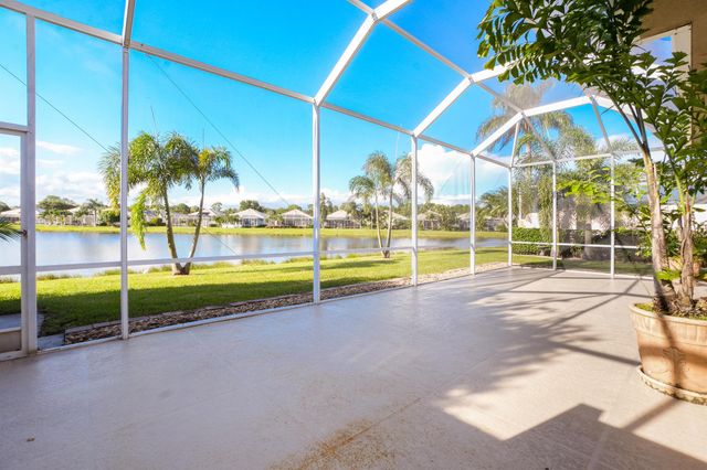 344 NW Bentley Circle, Port St Lucie, FL 34986