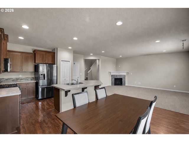 16973 Nw VIOLA St, Portland, OR 97229