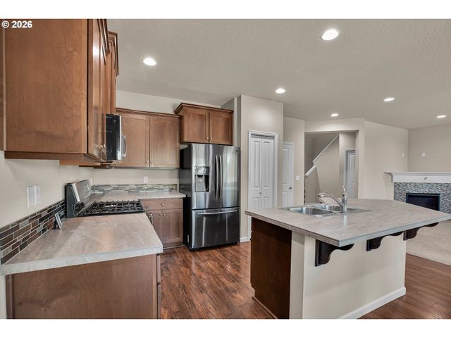 16973 Nw VIOLA St, Portland, OR 97229