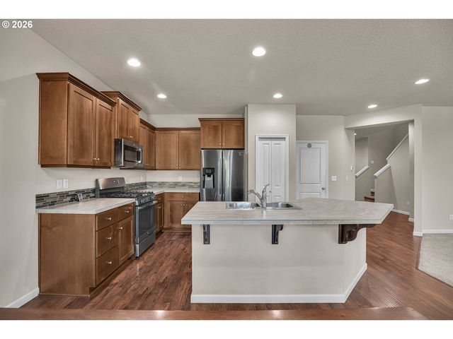 16973 Nw VIOLA St, Portland, OR 97229