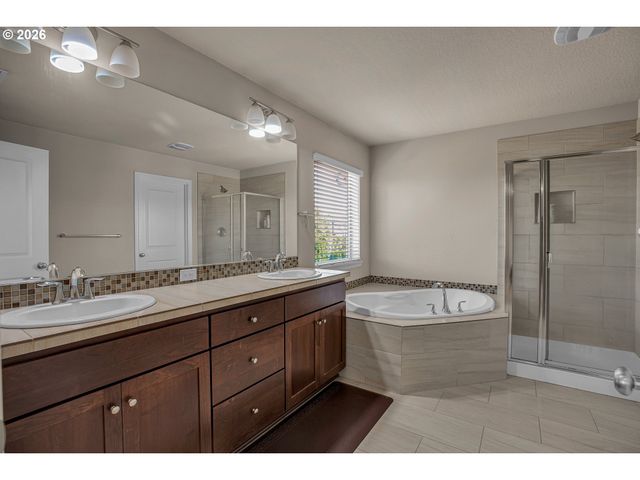16973 Nw VIOLA St, Portland, OR 97229