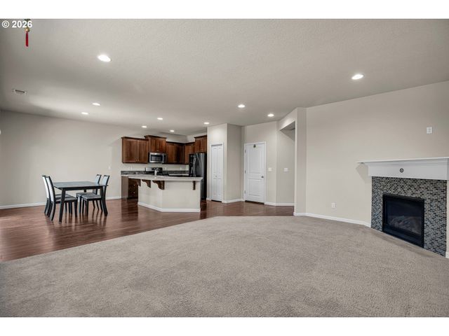 16973 Nw VIOLA St, Portland, OR 97229