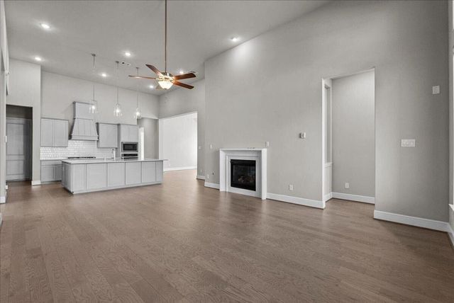 2723 Lakeside Shore Drive, League City, TX 77573