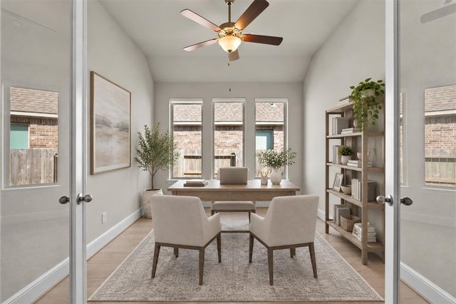 2723 Lakeside Shore Drive, League City, TX 77573