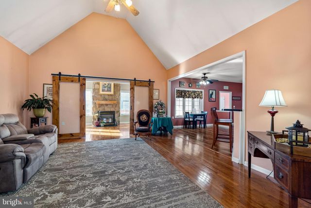 7 CLUB LN, Earleville, MD 21919