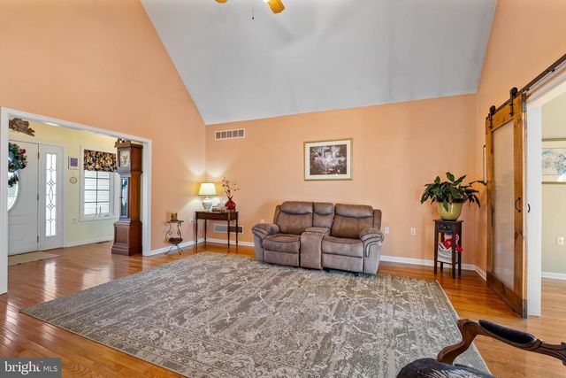 7 CLUB LN, Earleville, MD 21919