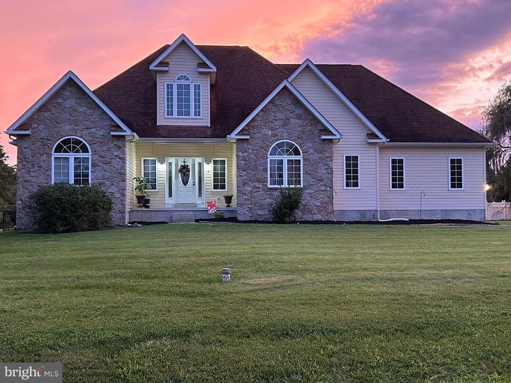 7 CLUB LN, Earleville, MD 21919