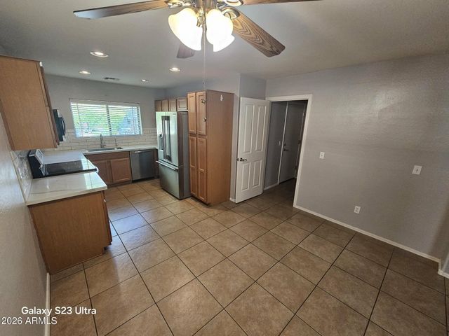 3521 E Denim Trail, San Tan Valley, AZ 85143