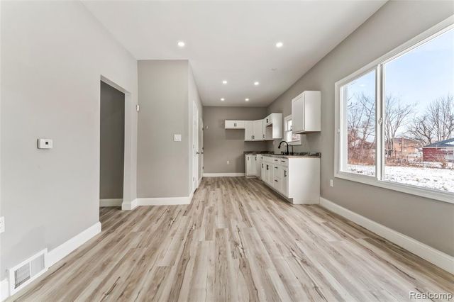 7214 Tuxedo Street, Detroit, MI 48204