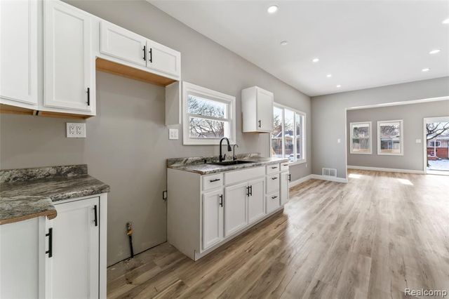 7214 Tuxedo Street, Detroit, MI 48204