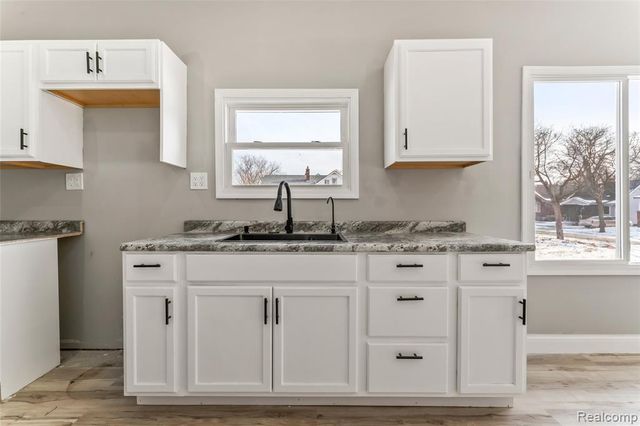 7214 Tuxedo Street, Detroit, MI 48204