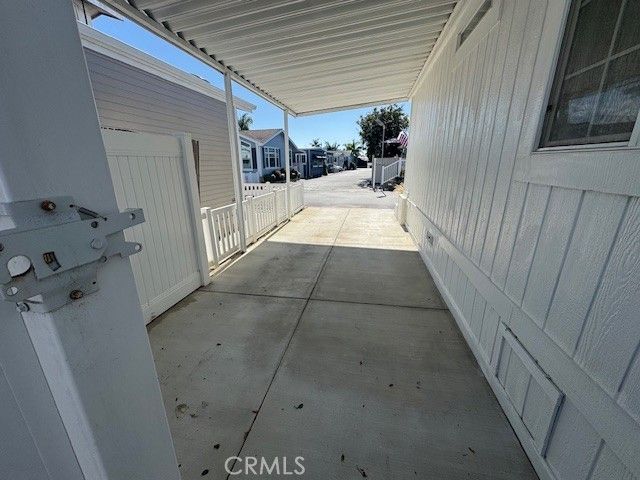 260 Mayflower Drive, Newport Beach, CA 92660