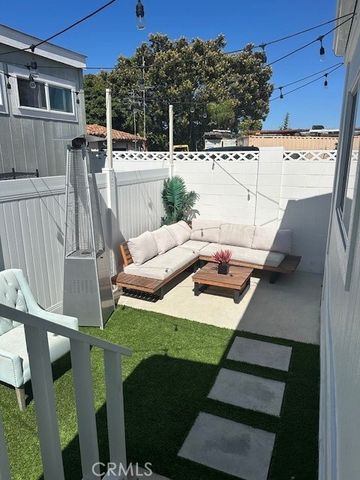 260 Mayflower Drive, Newport Beach, CA 92660