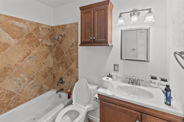 204 Thomas Street, Joshua, TX 76058