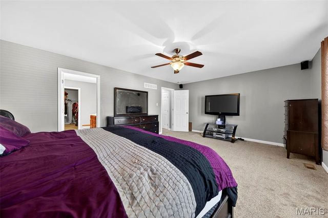 187 Fox Creek Drive, Wentzville, MO 63385