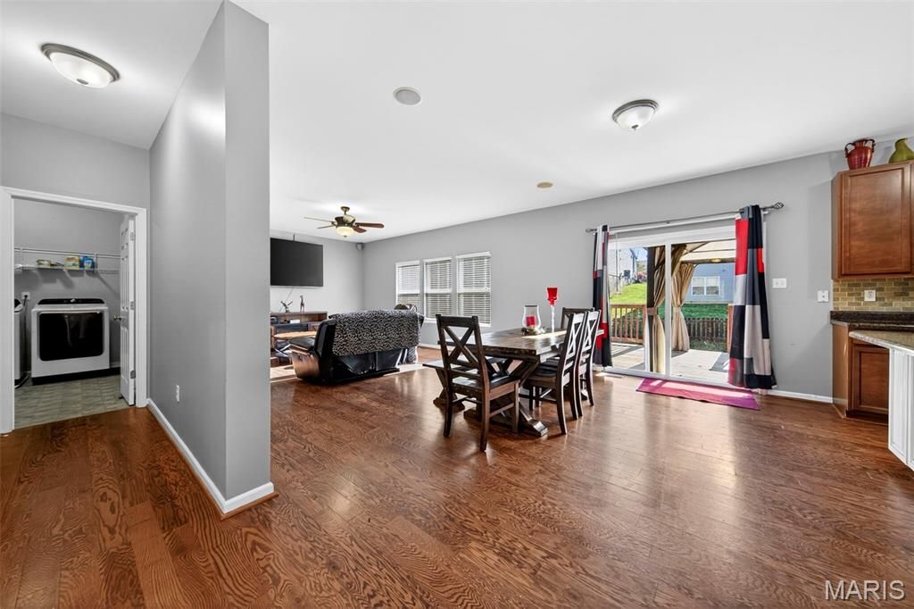 Image 17 of property listing at 187 Fox Creek Drive, Wentzville, MO 63385