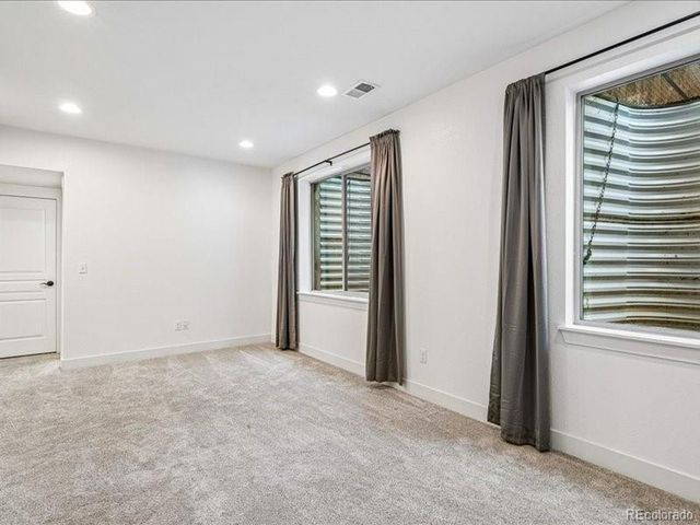 5073 N Xenia St, Denver, CO 80238
