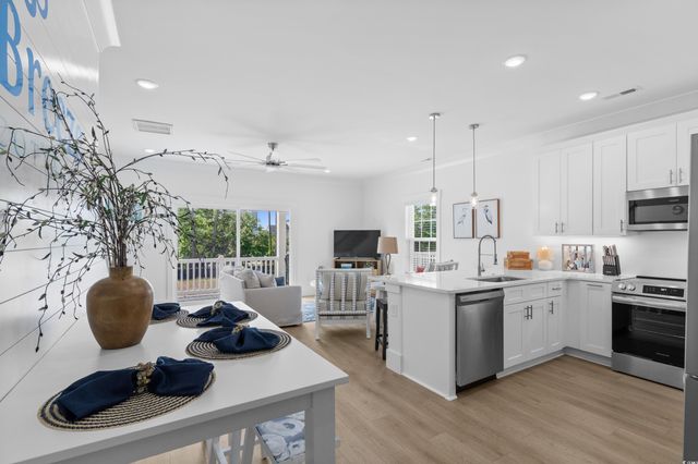 2303 Seaseeker Ln., Myrtle Beach, SC 29577