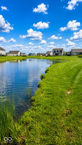 1669 N Clearwater Drive, Greenfield, IN 46140