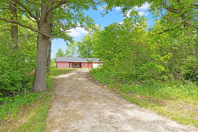 11582 M 60, Three Rivers, MI 49093
