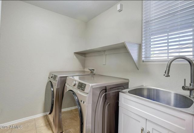 1829 N FENCE LINE Drive 1, Prescott Valley, AZ 86314