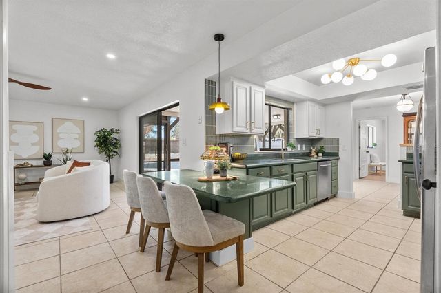 9528 LAKE DOUGLAS PLACE, Orlando, FL 32817