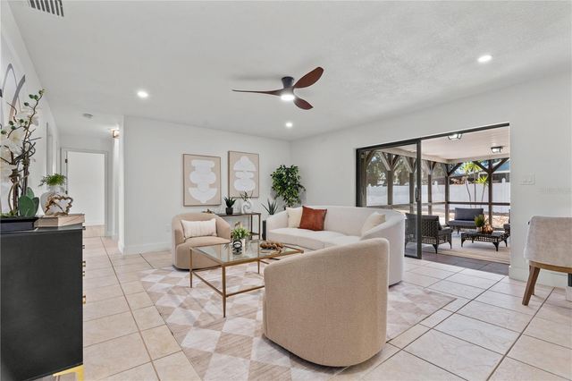 9528 LAKE DOUGLAS PLACE, Orlando, FL 32817