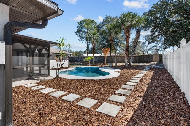 9528 LAKE DOUGLAS PLACE, Orlando, FL 32817