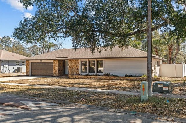 9528 LAKE DOUGLAS PLACE, Orlando, FL 32817