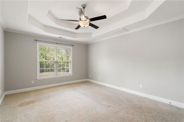 7084 Bridgewood Road, Clemmons, NC 27012