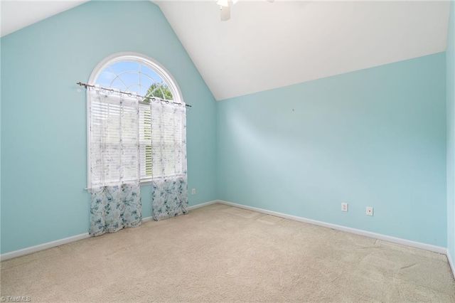 7084 Bridgewood Road, Clemmons, NC 27012