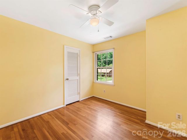 1429 Mcilroy Road, Charlotte, NC 28212