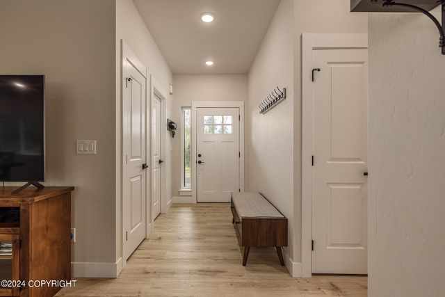 5292 W Kelsi Loop, Wasilla, AK 99623