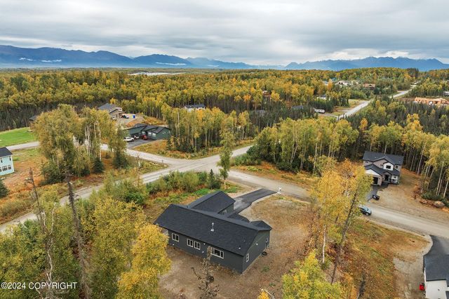 5292 W Kelsi Loop, Wasilla, AK 99623
