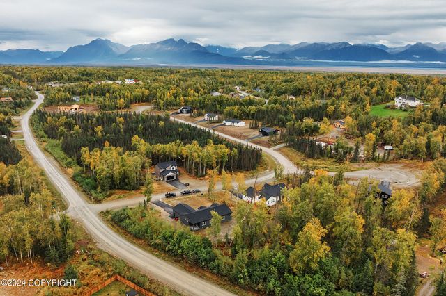 5292 W Kelsi Loop, Wasilla, AK 99623