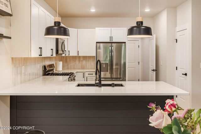 5292 W Kelsi Loop, Wasilla, AK 99623