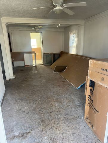 2125 Butler Rd, Hopkinsville, KY 42240