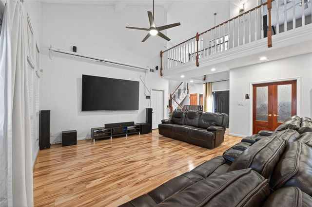 8107 Tiger Lane, Houston, TX 77040