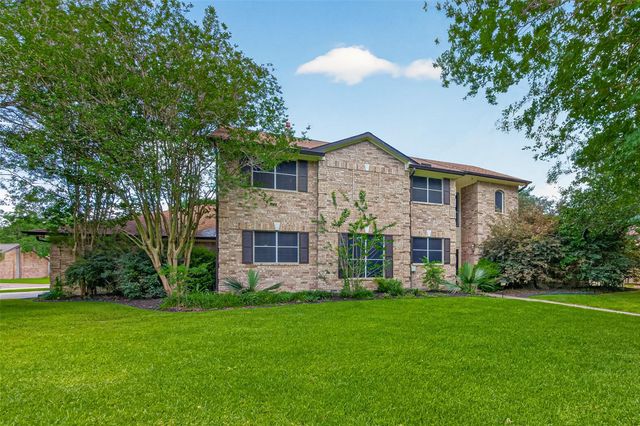 8107 Tiger Lane, Houston, TX 77040