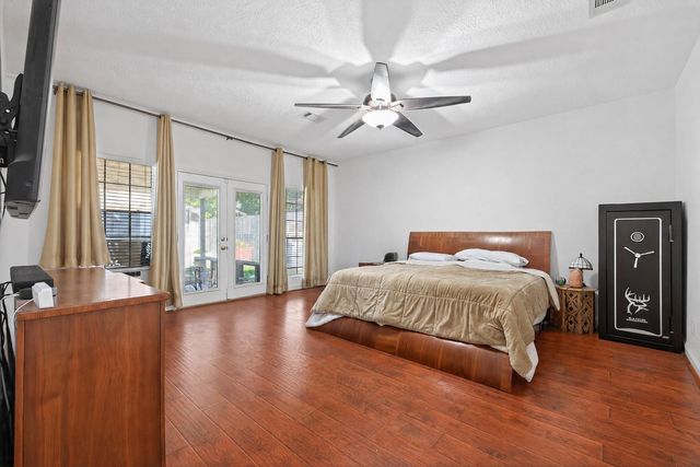 8107 Tiger Lane, Houston, TX 77040