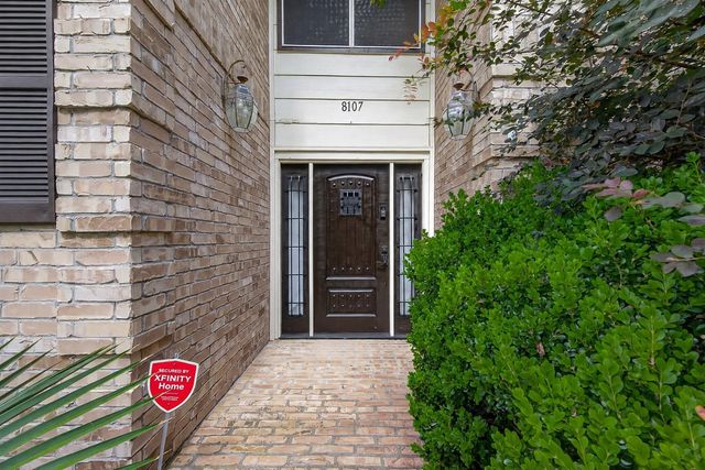 8107 Tiger Lane, Houston, TX 77040