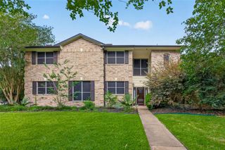 8107 Tiger Lane, Houston, TX 77040